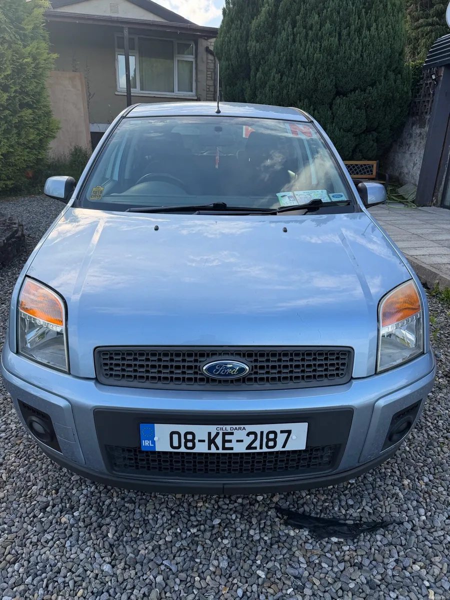 Car - Image 1