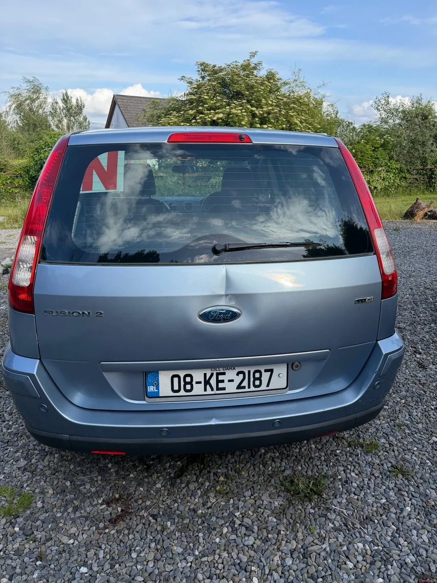 Car - Image 2