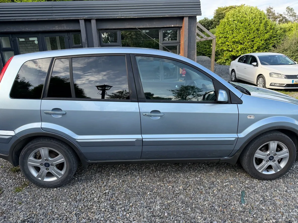 Car - Image 3