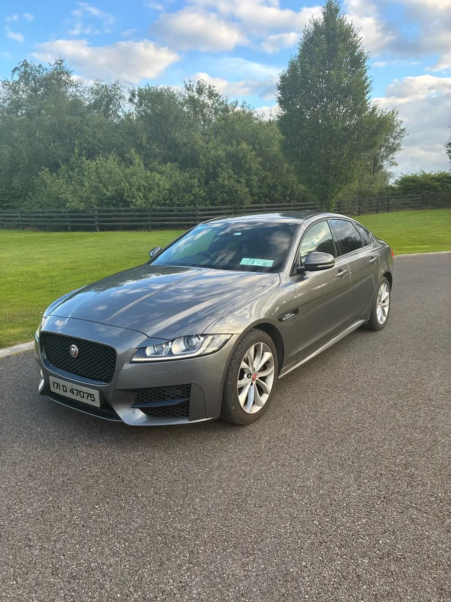Jaguar XF - Image 1