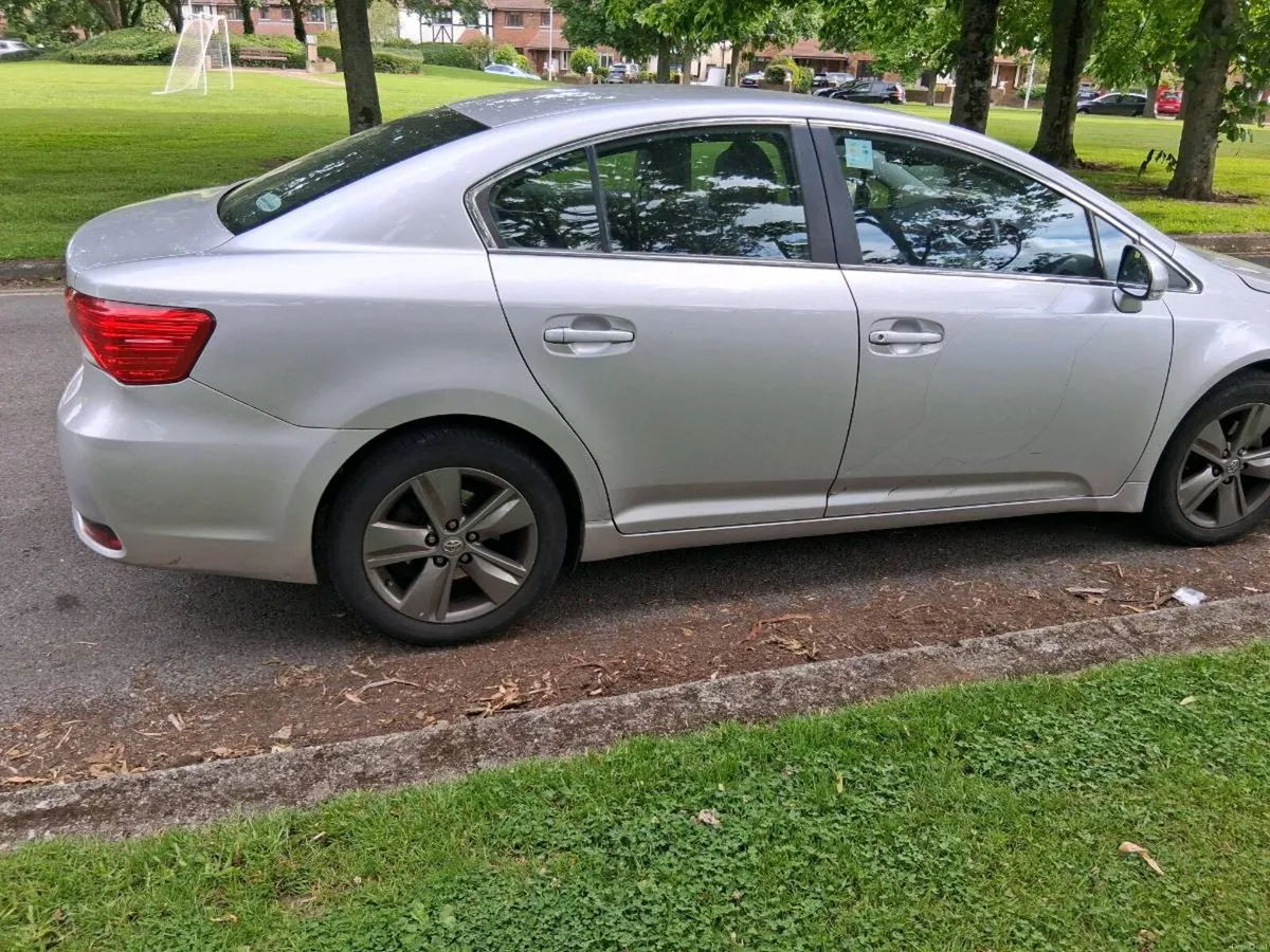 Toyota Avensis 2015 D4D DSL. 1 owner. €2,150 - Image 2