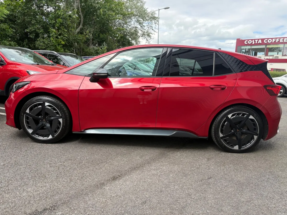 Cupra Born V3 58KW 204HP - Image 4