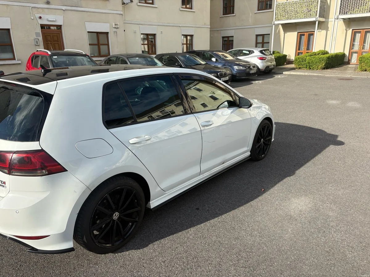 171 Golf R Line - Image 3