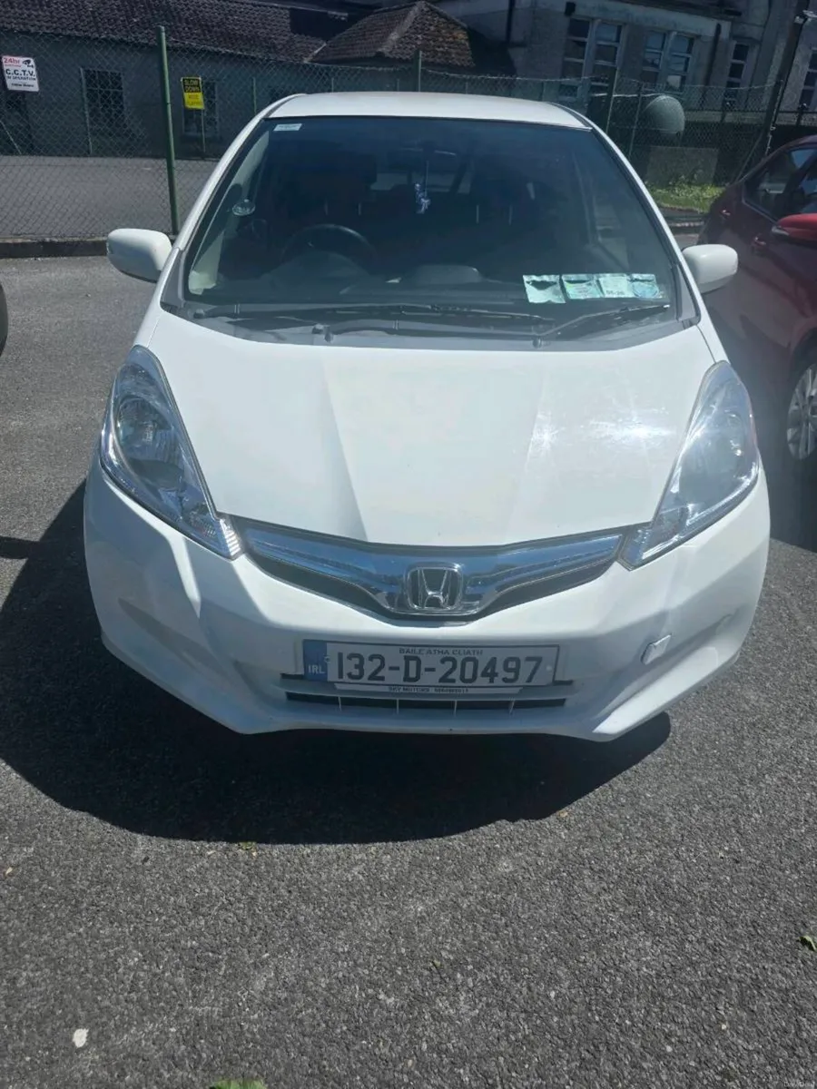 Car - Image 4