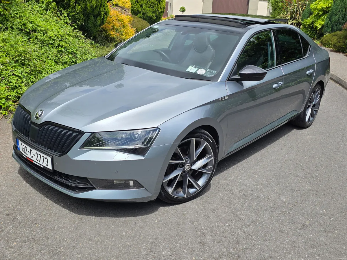 SKODA SUPERB SPORTLINE 2.0 150BHP - Image 4