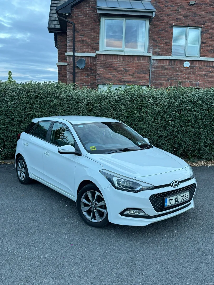 Hyundai I20 1.2 Petrol* low mileage*1 Owner* - Image 1