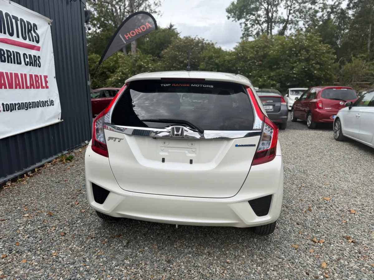 Honda Fit 2017 L package low Milage - Image 5