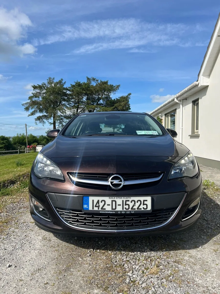 Opel Astra 2014 manual 1.6 CDTi Diesel - Image 4