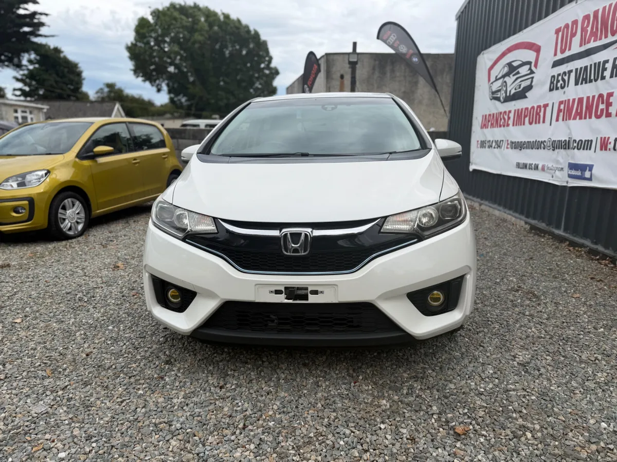 Honda Fit 2017 L package low Milage - Image 2