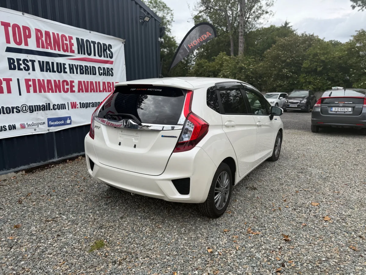 Honda Fit 2017 L package low Milage - Image 6