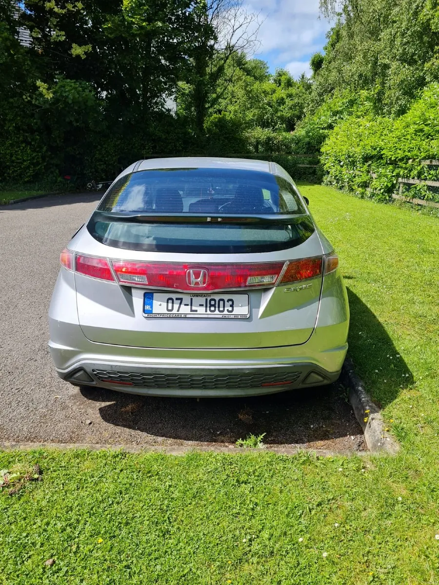 Honda Civic 2007 - Image 4