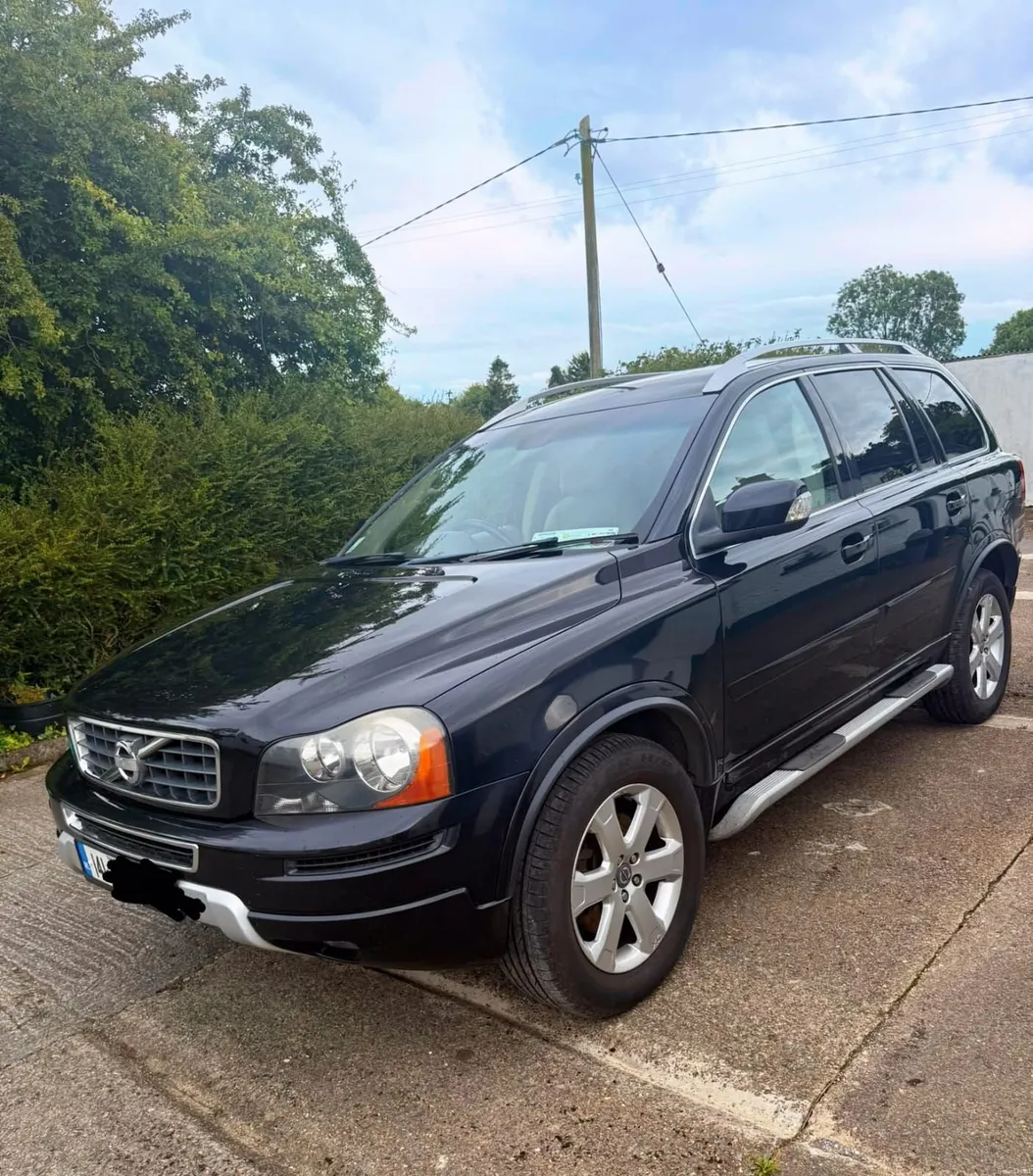 2014 Volvo XC90 D4 Automatic –Immaculate condition - Image 1
