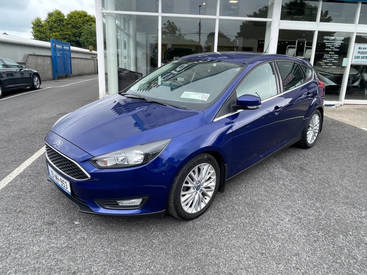 Ford Focus ZETEC 5DR 1.5 TD 95PS 6SPEED 4DR - Image 1
