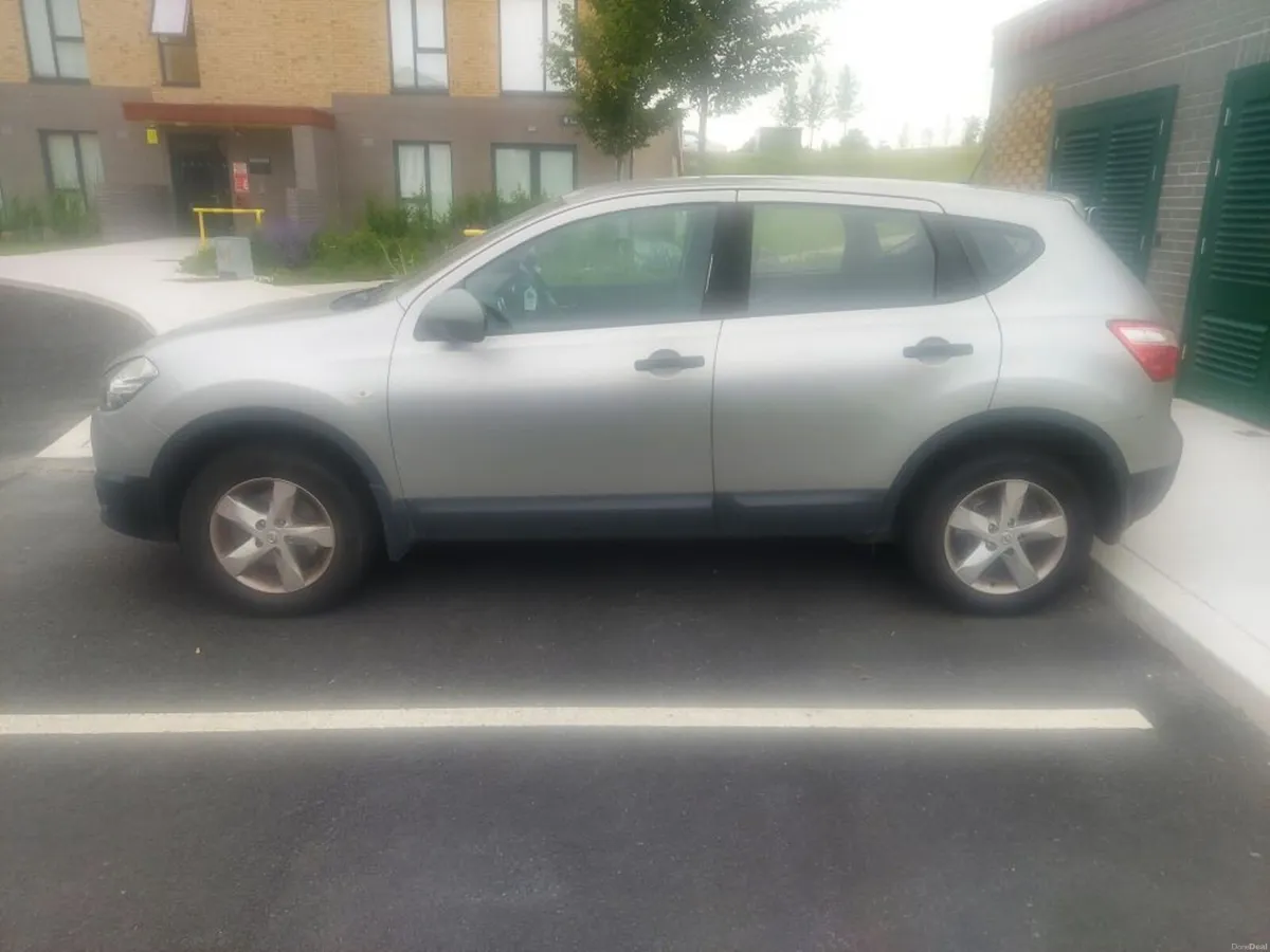 Nissan Qashqai 2011 - Image 3