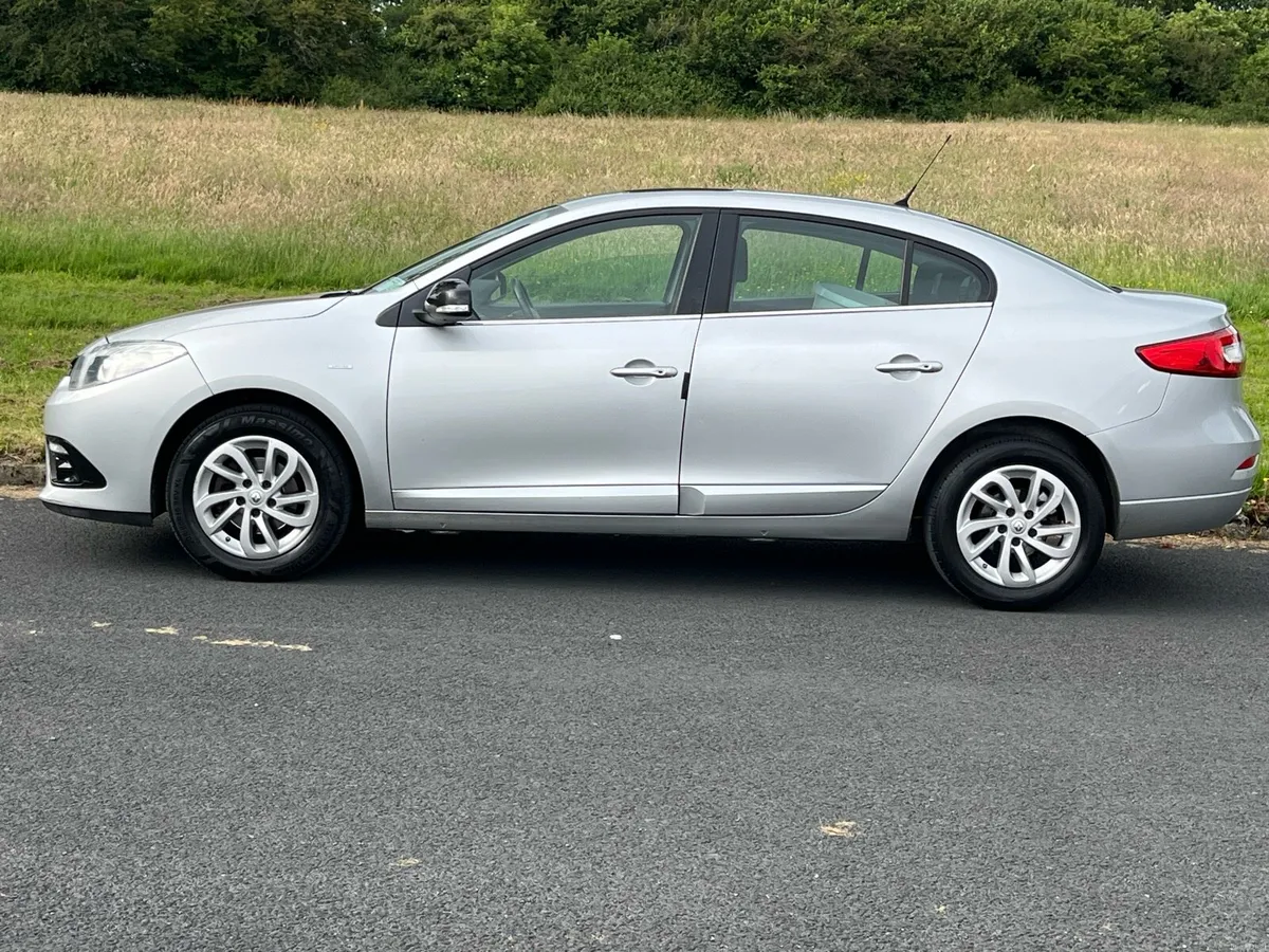 2015 Renault Fluence, NCT 2/27, Clean car - Image 2