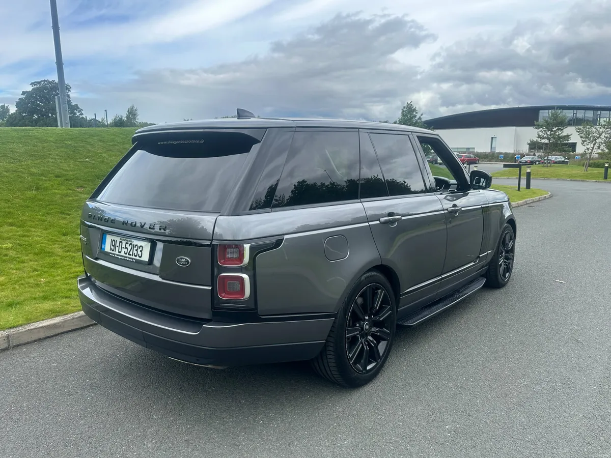 Land Rover Range Rover 2019 Hybrid - Image 3