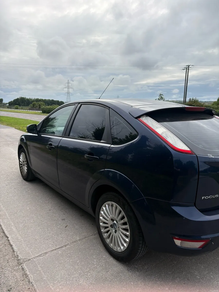 Ford Focus hatch 1.6 TDCI Titanium 2010 - Image 3