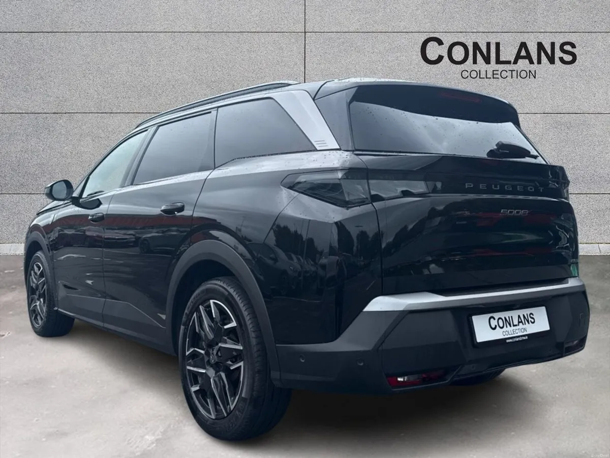 Peugeot 5008 1.2 MHEV 145bhp E-DCS6 GT - Image 2