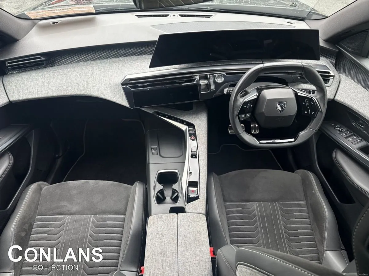 Peugeot 5008 1.2 MHEV 145bhp E-DCS6 GT - Image 4