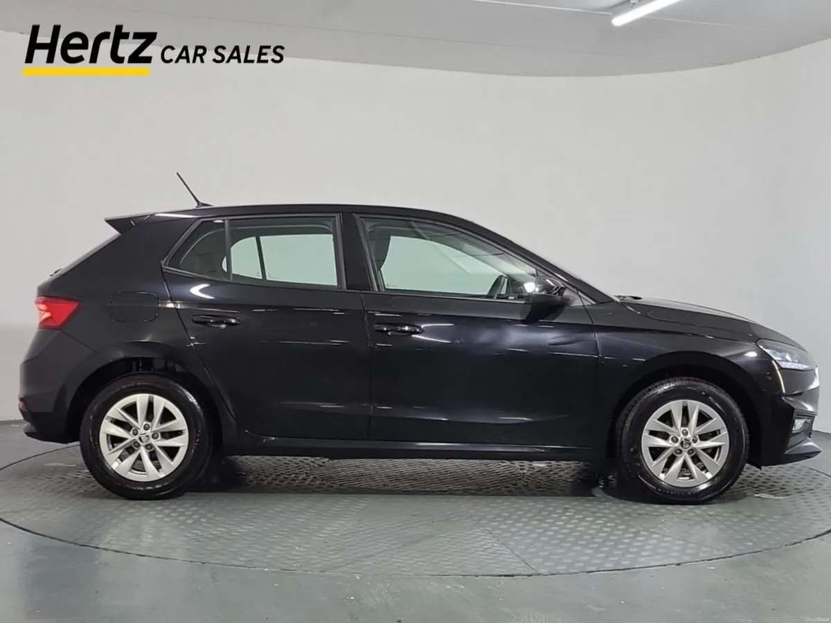 Skoda Fabia SELECTION 1.0MPI Petrol Manual - Image 4