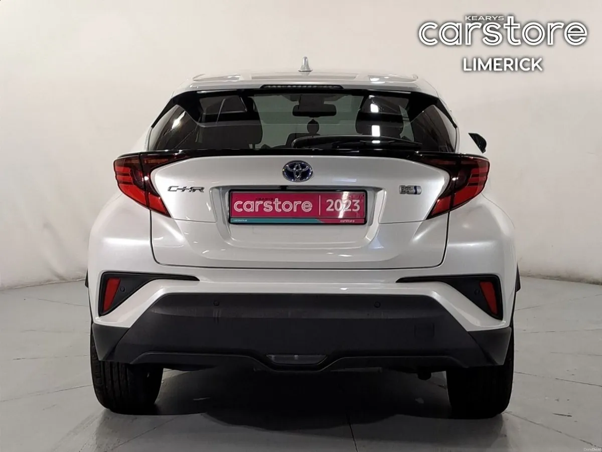 Toyota C-HR 1.8 petrol hybrid - Image 4