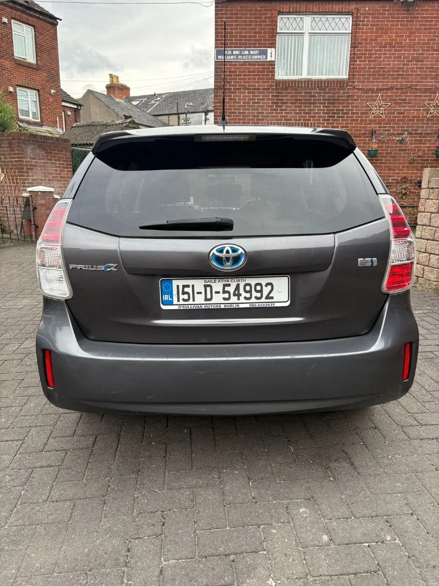 Toyota Prius 2015 - Image 3