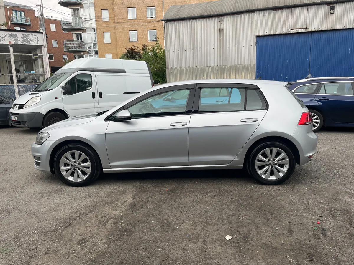 Volkswagen Golf 2015, COMFORTLINE, AUTOMATIC - Image 6