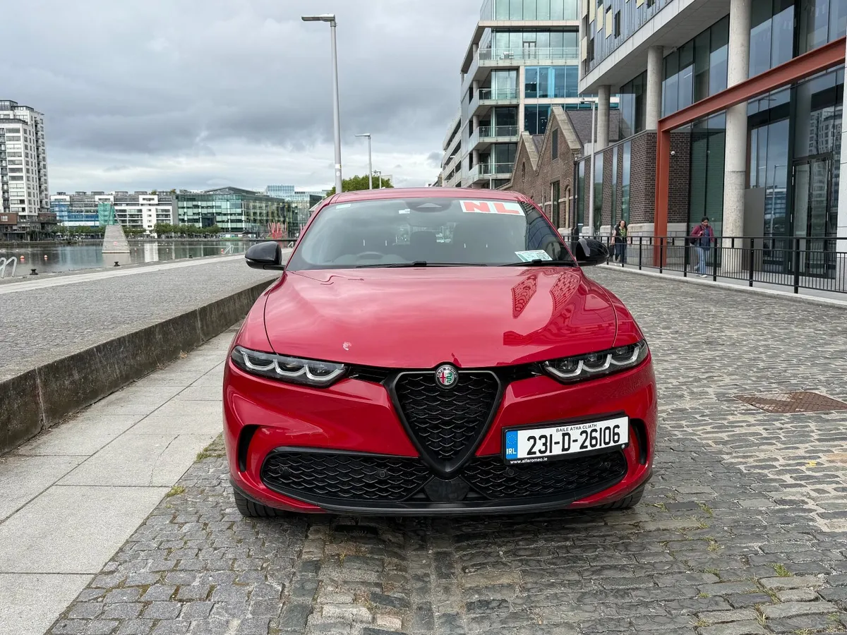 Alfa Romeo Tonale 2023 - Image 2
