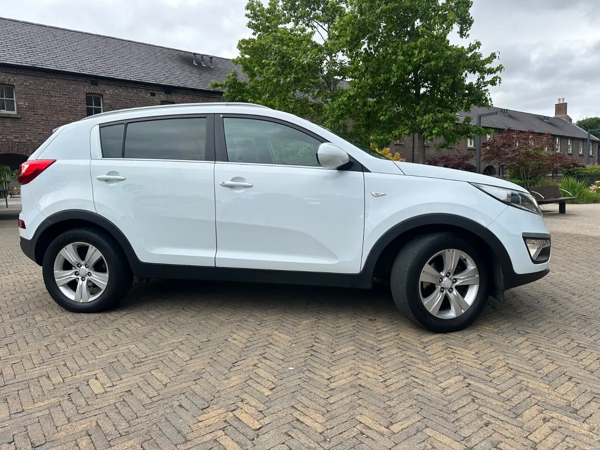 Kia Sportage 2014 - Image 2