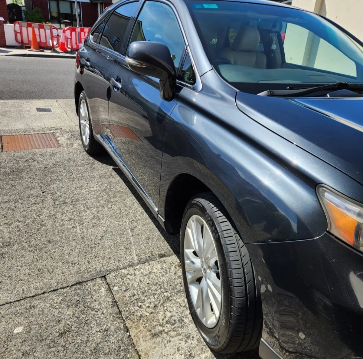 Lexis 450H 2009 - Image 2