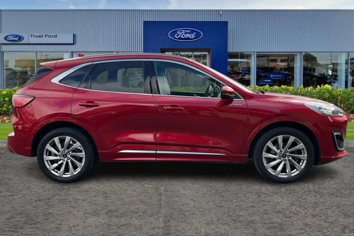 Ford Kuga Vignale - Image 3