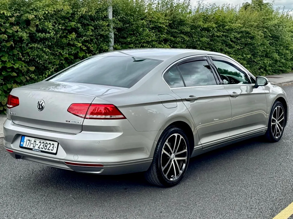Warranty Volkswagen Passat Automatic Low Miles - Image 6