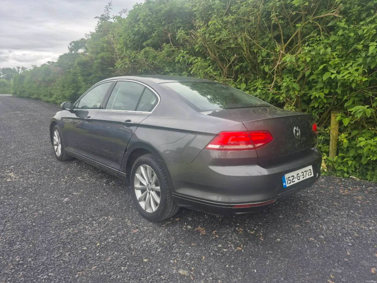 2015 volkswagen passat - Image 3