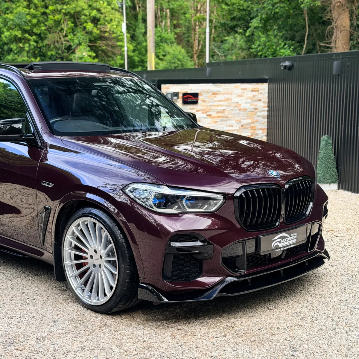 2022 (221) BMW X5 xDrive45e M Sport Pro *1 of 1* - Image 2