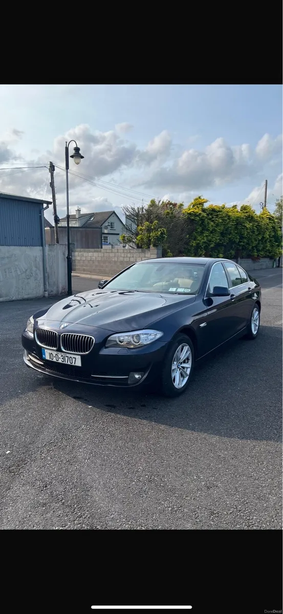 BMW 5-series 2010 520d Automatic - Image 4