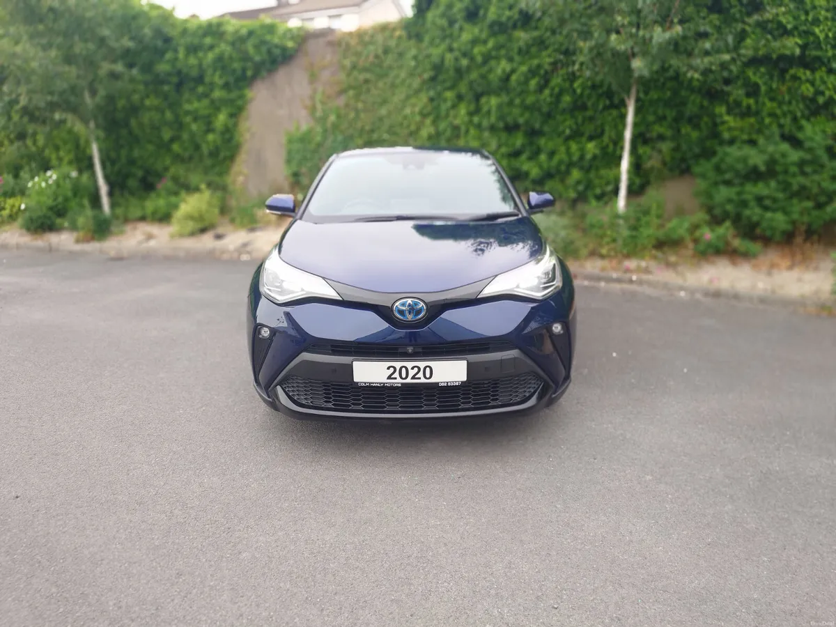 Toyota C-HR Hybrid Nero Safety Plus - Image 2
