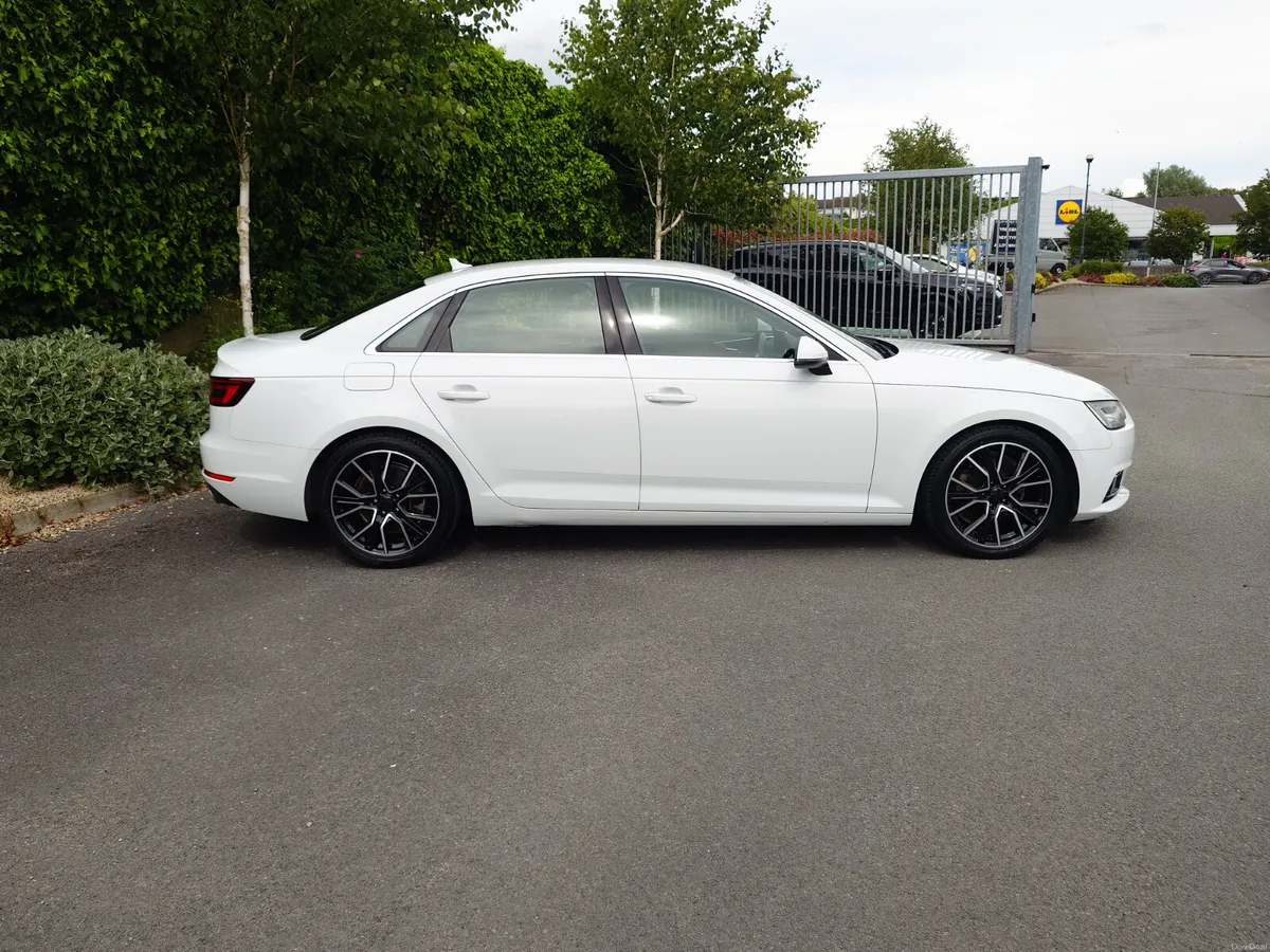 Audi A4 2.0 TFSI Sport 190bhp - Image 4