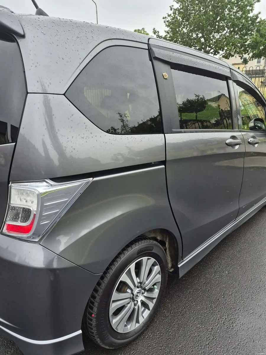 Honda Freed 2012 - Image 2