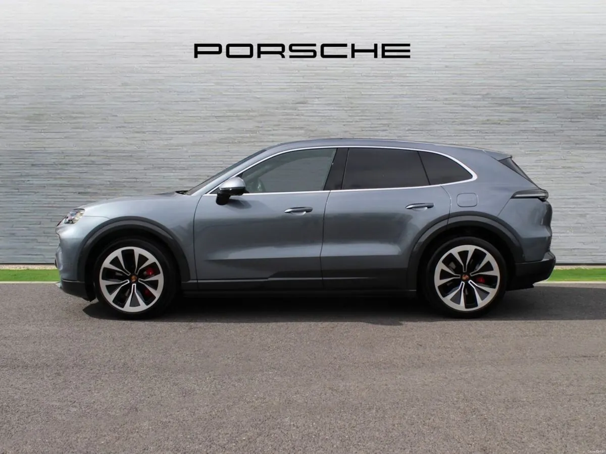 Porsche Cayenne S Electric (New Model) - Image 4