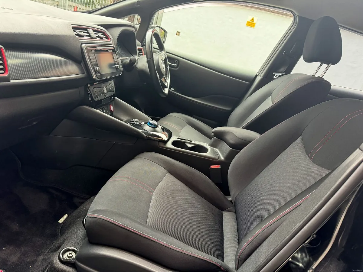 Nissan Leaf NISMO 40kWh ZE1 - Rare, 100% battery - Image 3