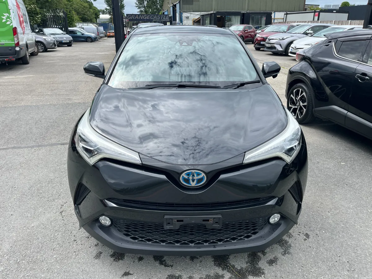 TOYOTA C-HR 2017,1.8 HYBRID AUTO LOW KMS HIGH SPEC - Image 2