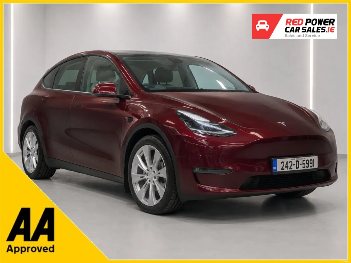 2024 Tesla Model Y Long Range AWD//LOW KMS - Image 1