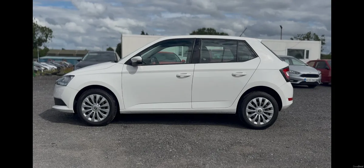Skoda Fabia 2019 1.0L petrol long Nct - Image 4