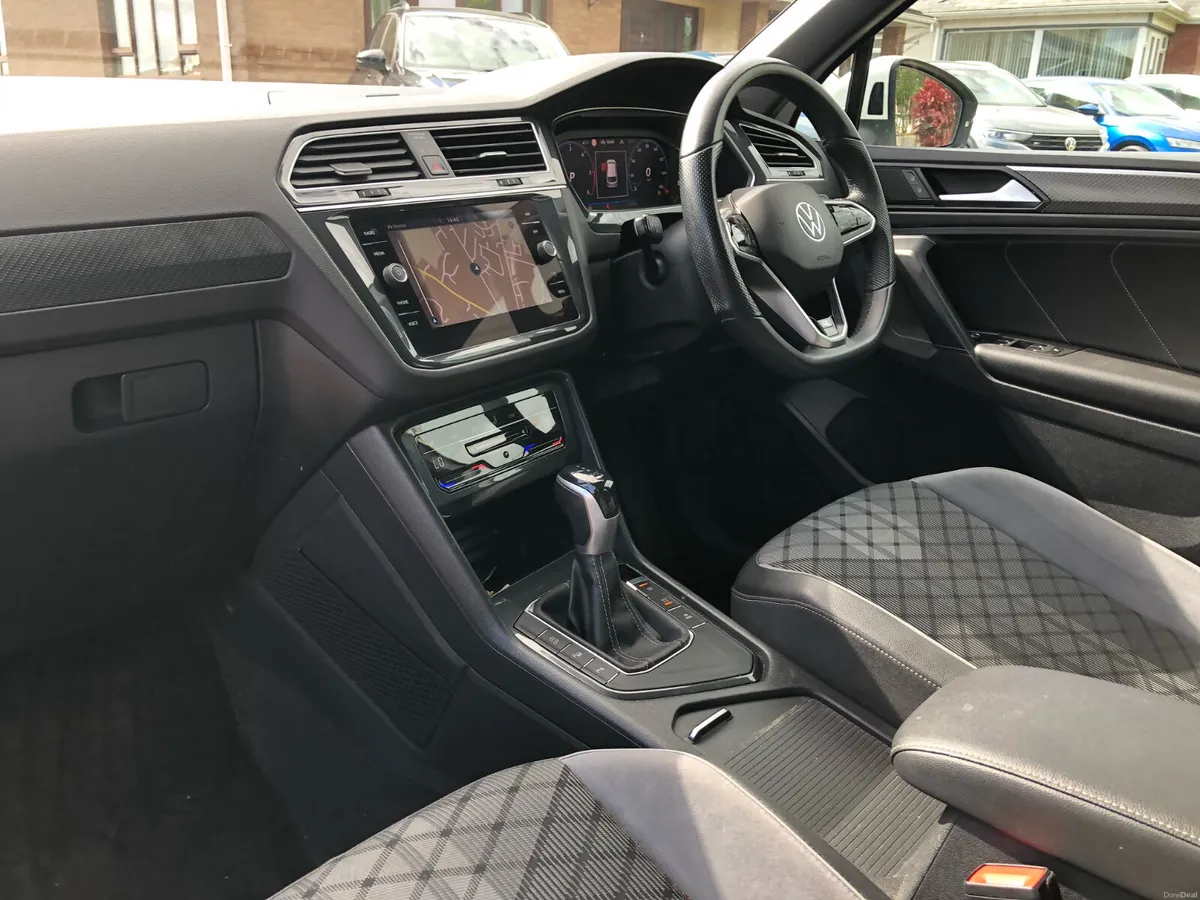 2020 Volkswagen Tiguan 2.0 TDI R-Line DSG Auto 150 - Image 2