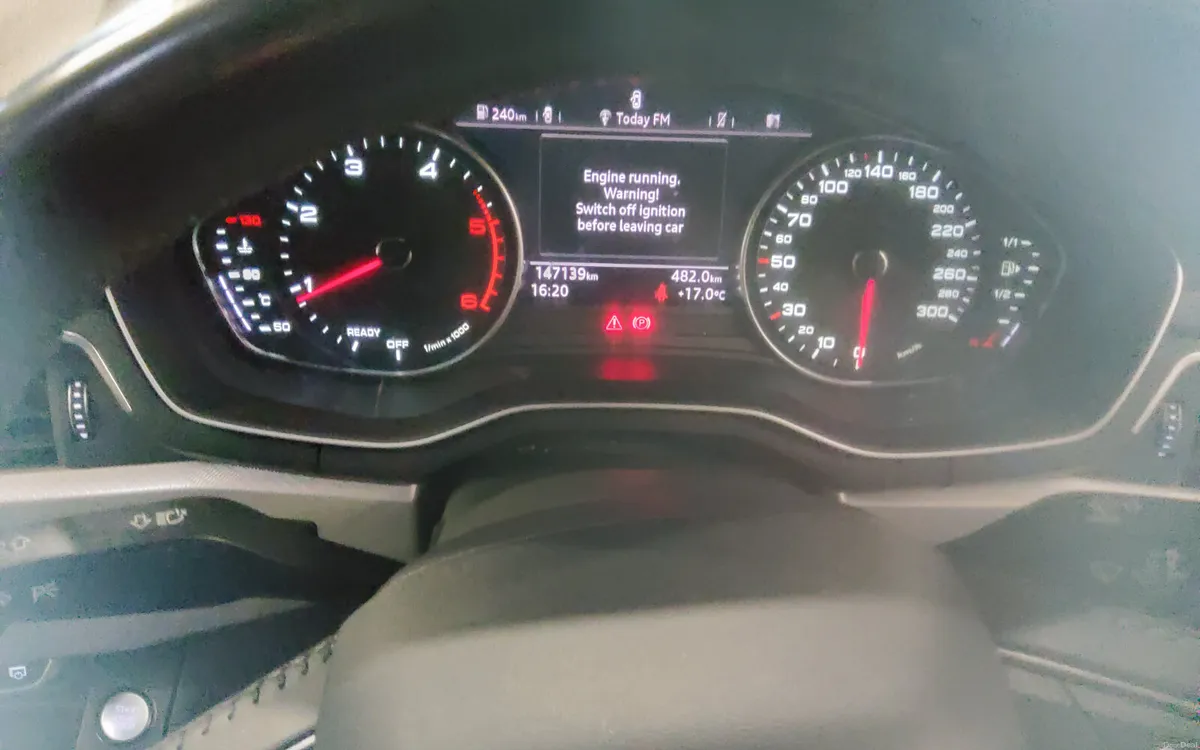 Audi A4 2016 - Image 3