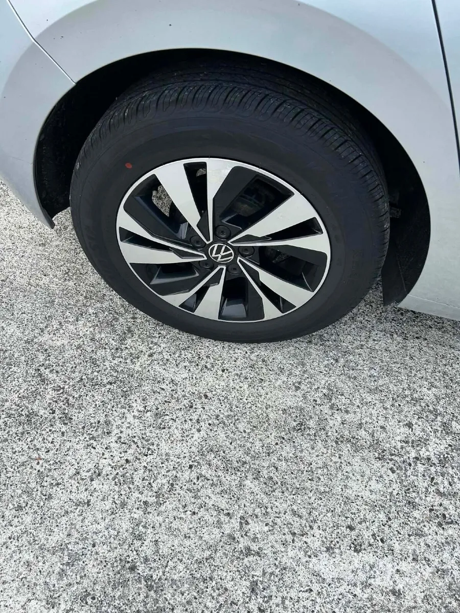 Volkswagen Polo 2021 - Image 4