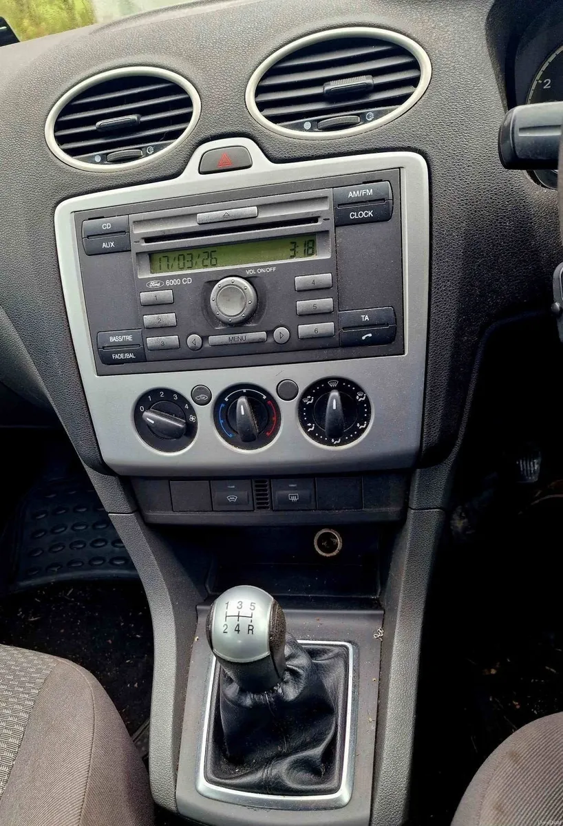 Ford Focus 2007 1.4 Petrol - Solid Reliable Car - Image 6