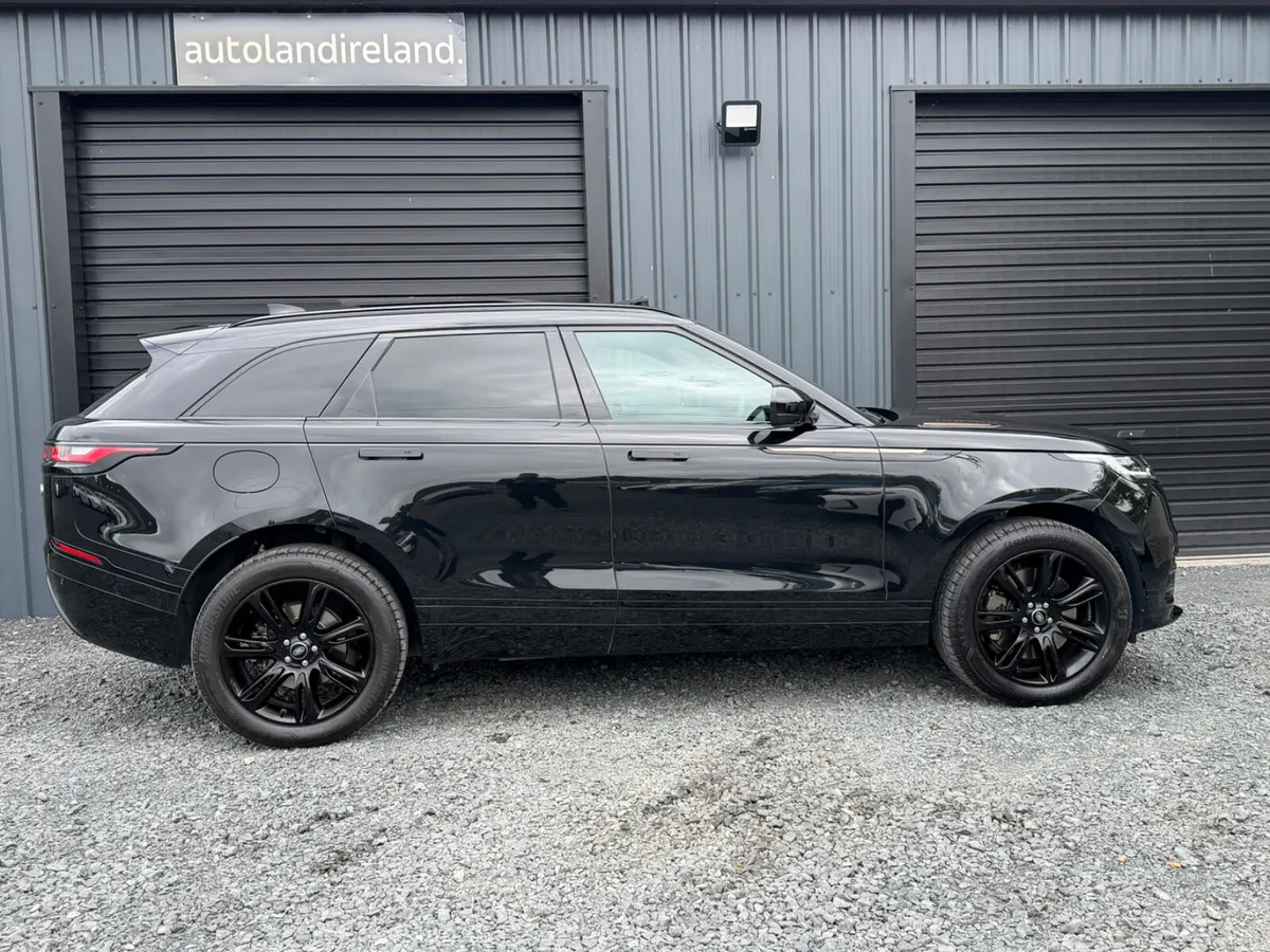 231 Land Rover Range Rover Velar Dynamic - Image 5