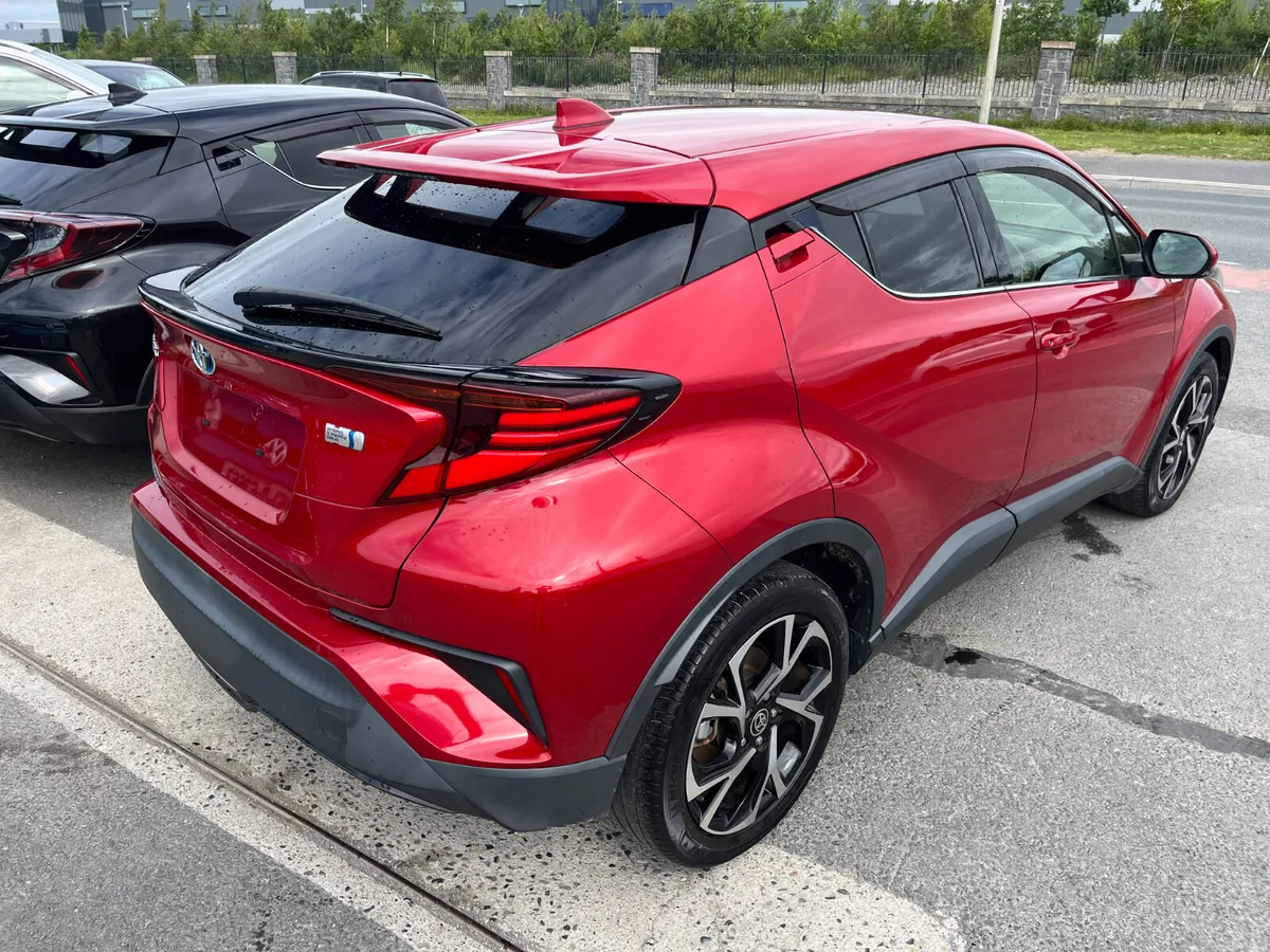 TOYOTA C-HR 2020, 1.8 HYBRID AUTO LOW KM HIGH SPEC - Image 4