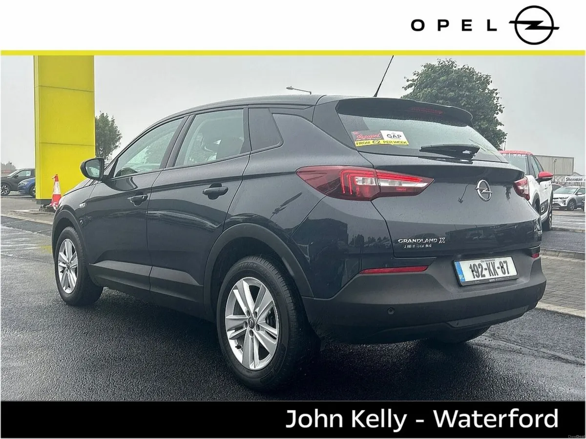 Opel Grandland X SC 1.2i 130PS 6 Speed - Image 4